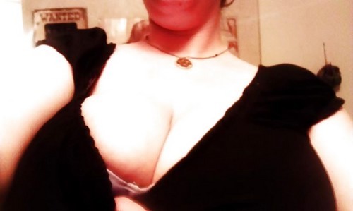 vivastreet escort elancourt